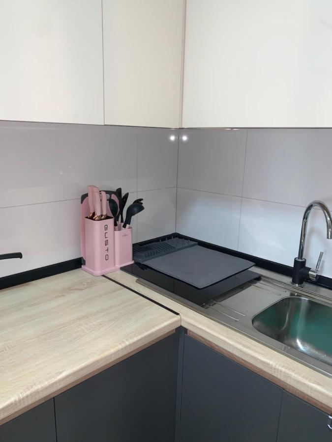Pink Modern Apartment Skopje Exterior photo